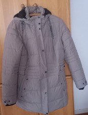 Winterjacke.  Jacke.  46. GIGA