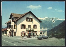Malix, Das Gasthaus zur Höhe mit Blick in die Berge, Ansichtskarte 