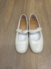 Hackenshuhe Spangenschuhe Schuhe Gr. 32 Mädchen Cremeweiß Kommunion? Leder