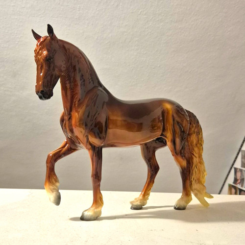 Breyer juriaan collector club - breyer,