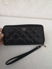 Stylischer GUESS Geldbeutel