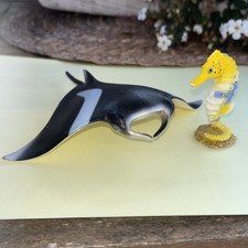 Schleich 14725 Seepferdchen - ca. 6 cm aus 2013 + 14698 Manta Rochen aus 2012
