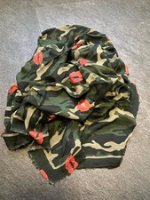 813 Ottotredici Tuch Schal Damen Tarnfleck Lippen Küsse mit kaschmir und modal