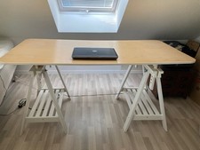IKEA Schreibtisch  höhenvertellbar Tischplatte mit Böcken weiß/natur 160 x 80 cm