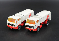 2x Siku Mercedes Benz