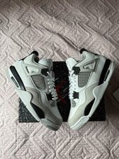 Nike Air Jordan 4 Retro Military Black, Größe US10 EU44