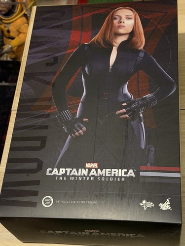 Hot toys black widow - toys,