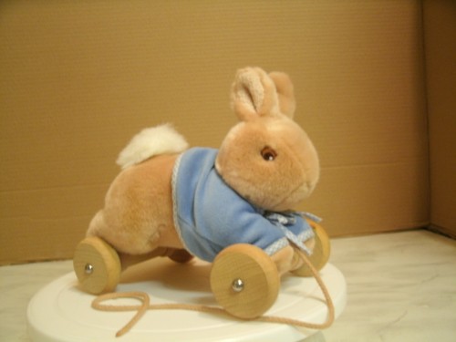 Peter rabbit holz nachzieh - peter,