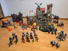 Playmobil Ritterburg "Königsburg der Löwenritter" (6000) mit 12 weiteren Sets