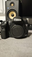 Canon EOS 7D Mark II DSLR
