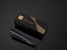 GHD Gold Glätteisen Haarglätter & Styler in Schwarz NEU