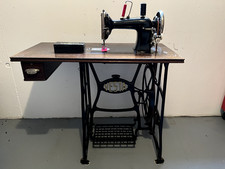 Original VESTA Nähmaschine