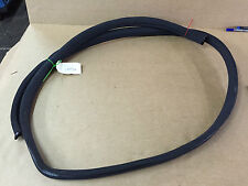 Mercedes Benz W210 E300 Limousine Keder Dichtung Kederdichtung hinten Links