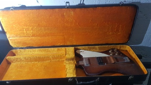 1964 gibson firebird - case,