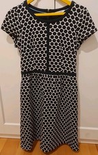 Hübsches BODEN Kleid Gr 10L