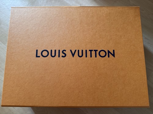 Louis vuitton - louis,