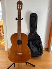 Sehr schöne Höfner