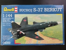 Suchoi S-37 Berkut 1:144 Revell 04000 