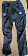 MANCHESTER UNITED ADIDAS FOOTBALL TRAININGSHOSE SPORTHOSE HOSE - XS