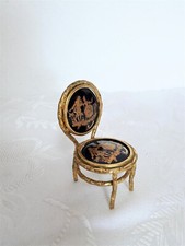 Stuhl für die Puppenstube