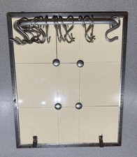  Kachelwand für Küchenutensilien mit Stange und Haken  Antik zwei Teile.