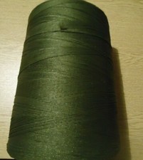 Kettelgarn Industriegarn Ketteln #25 dunkles Moos  3700g  Teppichbearbeitung