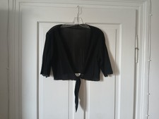 Süsses Bolero Jäckchen