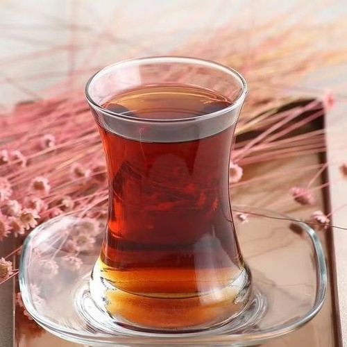 Türkische teegläser mit - 6,