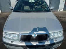 Skoda Octavia 1U orig Motorhaube Klappe Front LF7T Silber Bj 2003