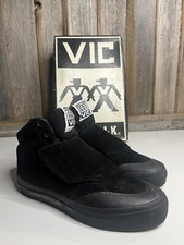 Vintage NOS Airwalk VIC Victim