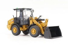 DIECAST MASTERS CATERPILLAR