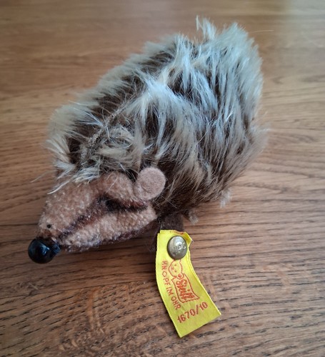 Steiff igel kleiner - kleiner,