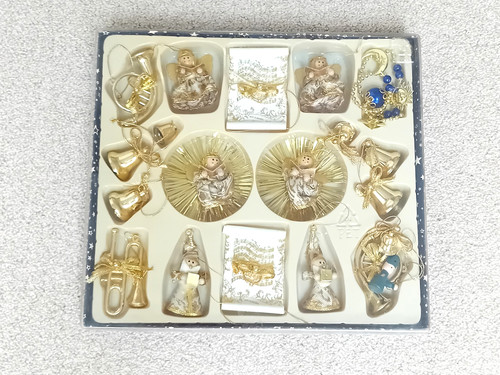 Christbaumschmuck gold u - christbaumschmuck, in