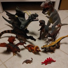 Konvolut aus Dinos & Drachen
