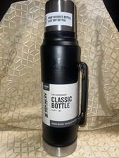 STANLEY Classic Vacuum Thermos