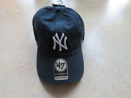 Brand clean strapback - 47,