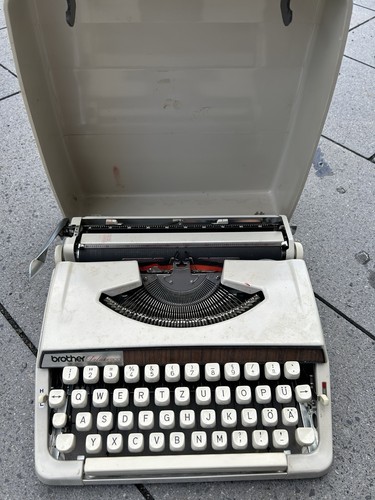 Brother deluxe 900 - deluxe,