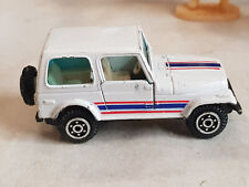 K-29 yatming: Jeep weiss