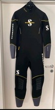 Neoprenanzug. Tauchanzug