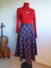 ´Scottische´´ Midirock, gr. S/34/36, dunkelblau(weiss)Rot kariert, Neuwertig