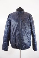 Closed women's reversible