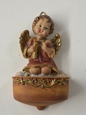 Engel als Weihwasserkessel