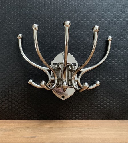 Wandgarderobe silber
