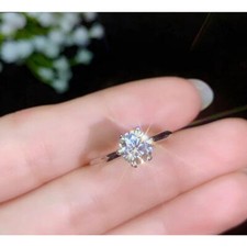 1,50Kt Solitär Runden Form Diamant Liebe Damen Verlobung Ring Weißgold Finish