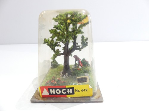Noch 642 kleindiorama baum - noch,