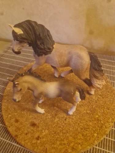 Schleich andalusier stute mit - stute,