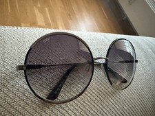 Tod s-Luxus  - Damen- Sonnenbrille-in Schwarz ?