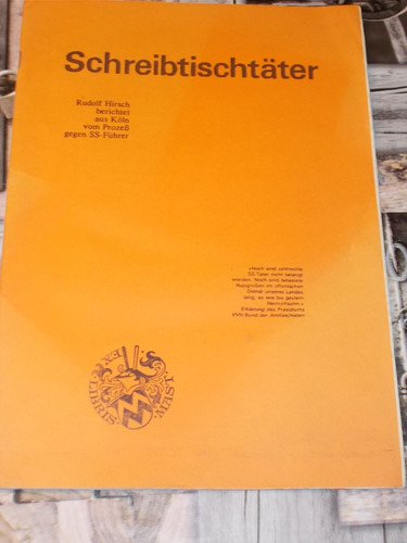 Schreibtischtäter rudolf - -,