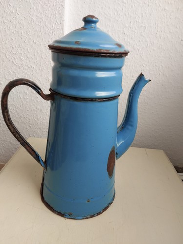 Alte blaue emaille - alte,