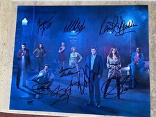 Castle TV Serie original signiertes Autogramm, Full Cast mit Zertifikat